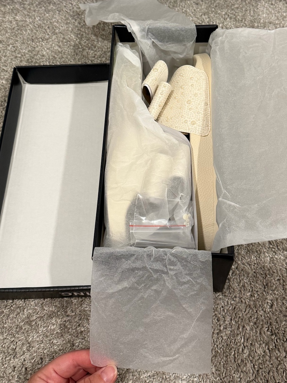 NEW! INC International Concepts Cream Bow Slide Sandals | Women’s Size 8 - Picture 7 of 8
